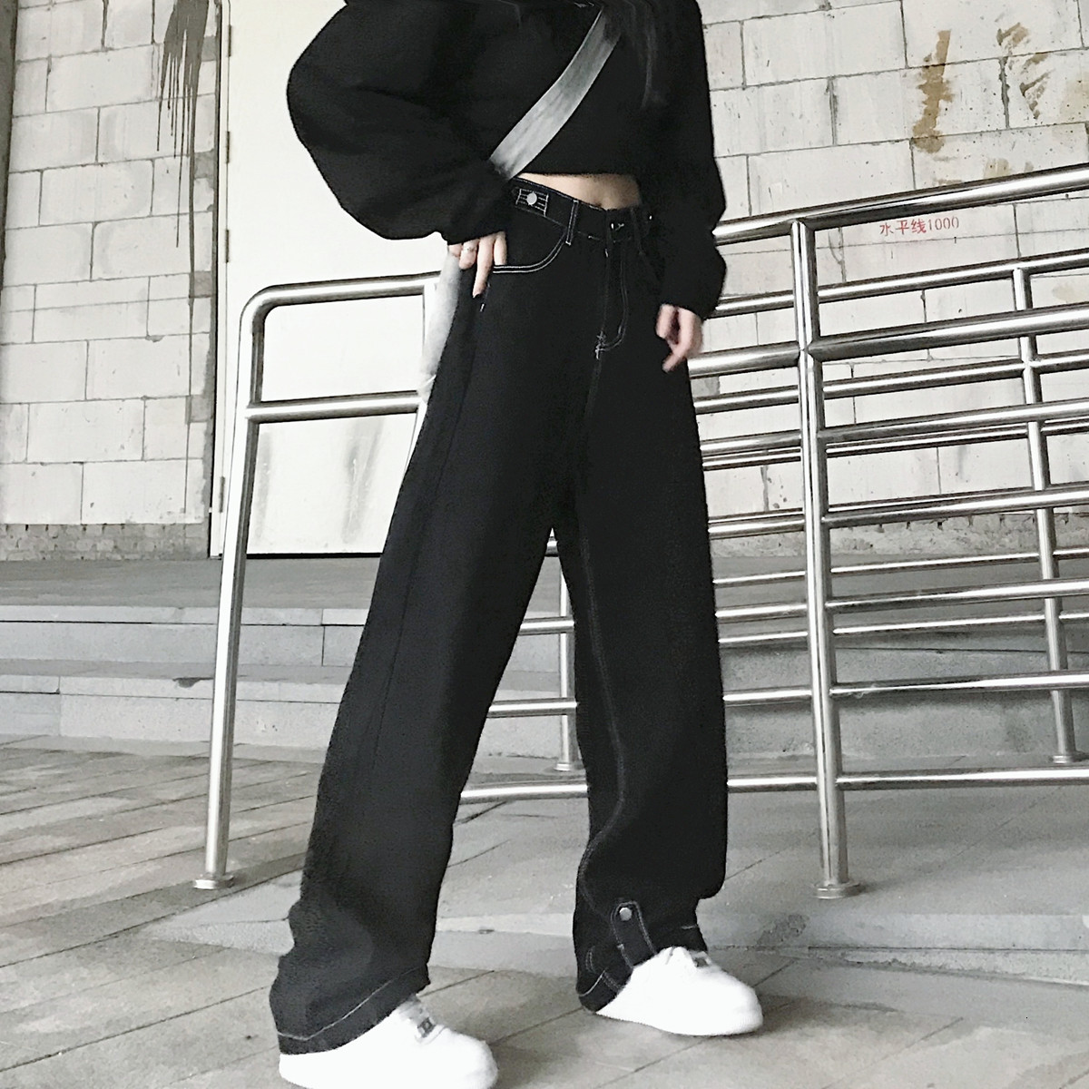 

2021 Long-legged Breeches New Feminine Autumn and Winter in Retro Joker Black Trousers Tall Thin Pants Size Big Tide 0684