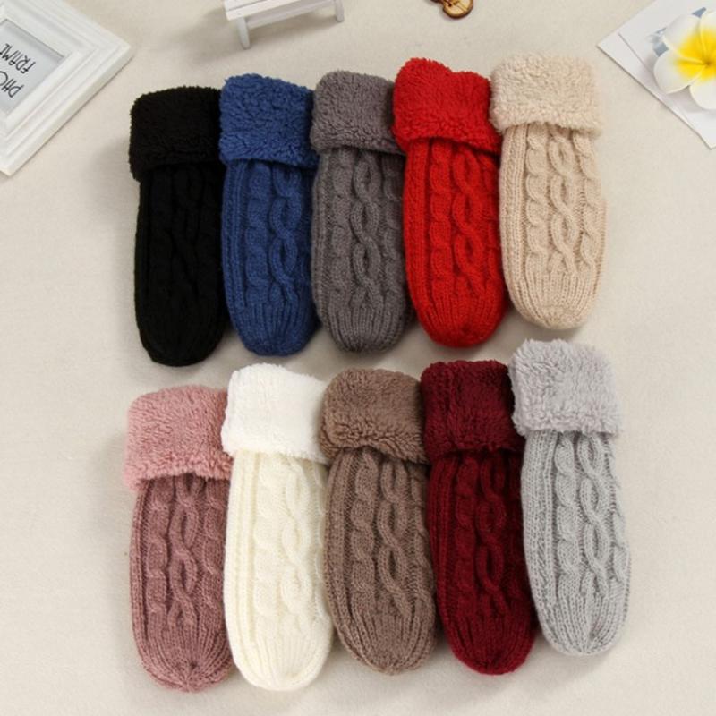 

Women Fashion Knit Twist Flowers Mittens Winter Female Wool Plus Cashmere Velvet Thickening Warm Full Finger Gloves