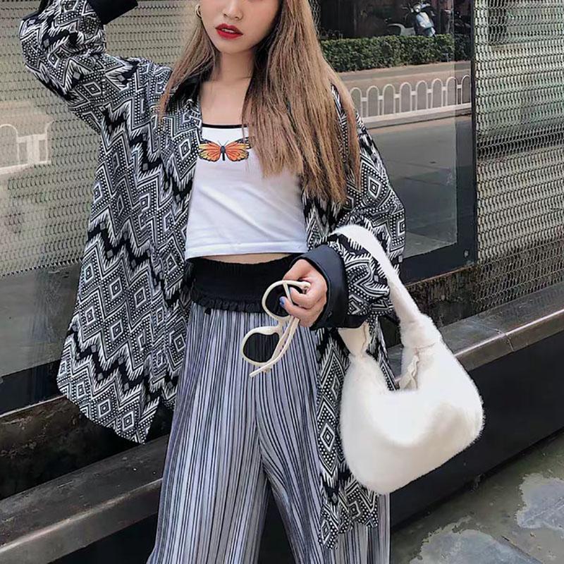 

Fashion Faux Fur Women Hobos Shoulder Bag Soft Plush Female Underarm Bags Simple Design Solid Color Ladies Purses Handbags Tote, Black
