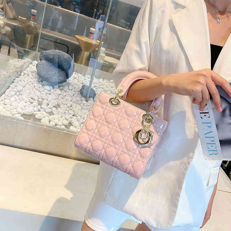 

Luxury Handbags Factory Outlet Brand Bags [delivery]Hong Kong Purchasing leather bags 2022 new D women's high-, White patent leather genuine gift box
