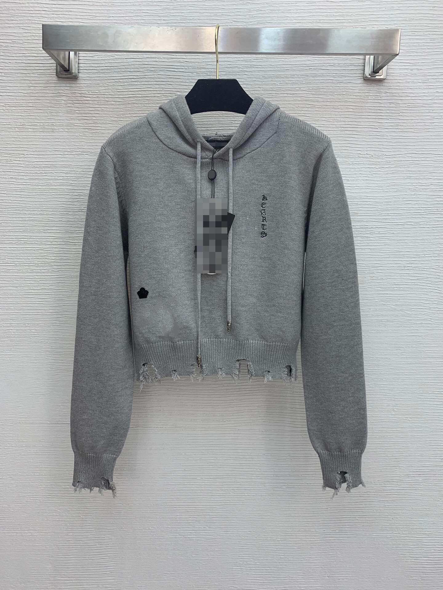 

New 2020 Sanskrit letter embroidery leather back single breasted cardigan hooded Pullover, Gray