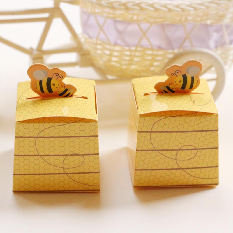 

50pcs/lot Yellow Bee Honey Baby Shower Favors Candy Boxes Baptism Christening Birthday Gift Boxes Party Favor Supplies1