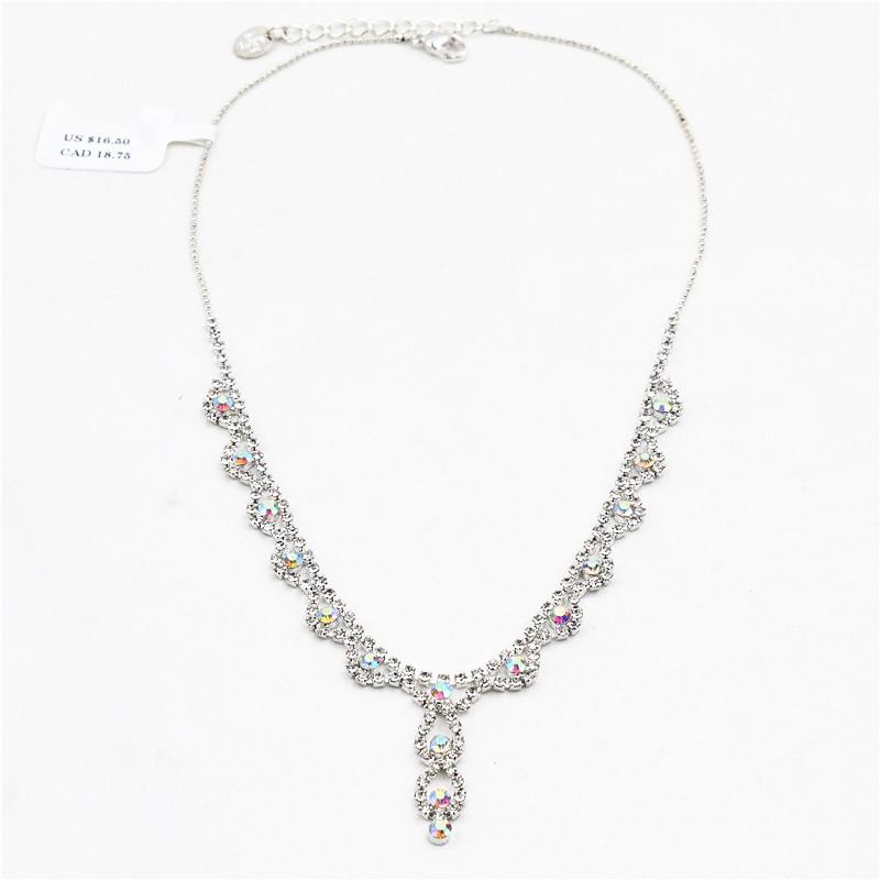 

Korean edition new color crystal delicate necklace joker fashion