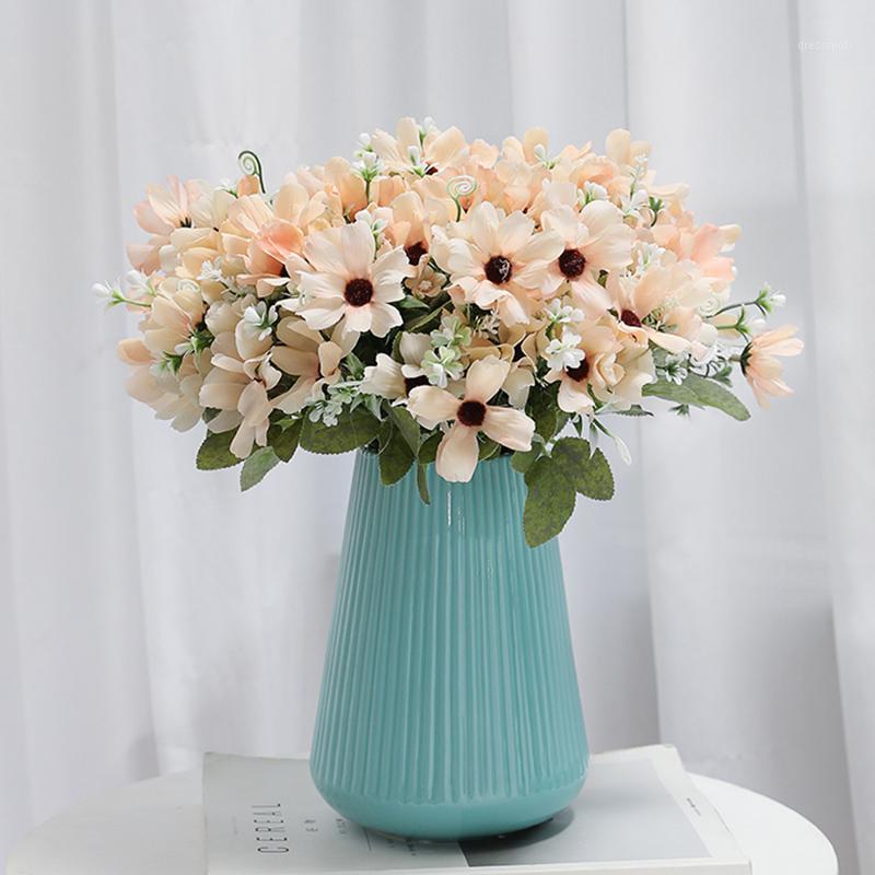 

Luyue Artificial Flower Silk Small Daisy Wild Chrysanthemum Fake Flower Wedding Holding Room Decoration Romantic1, Blue