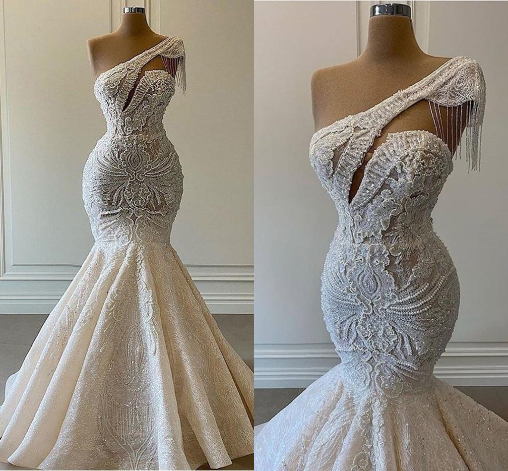 

New Bridal Gowns Pearls Mermaid Lace Wedding Dresses Beaded Sexy One Shoulder Tassel Custom Made Arabic Dubai robe de mariee 2022, Ivory