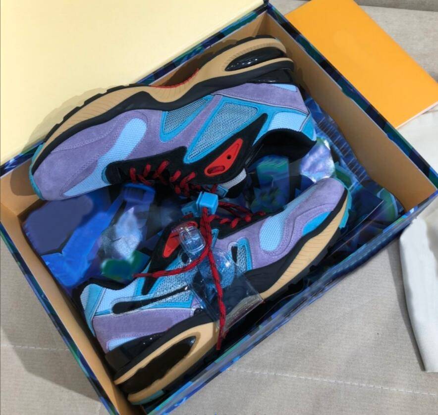 

2021 Designer Trail Sneaker New Arrival Flowers Men Shoes Women Sneakers Low Top Lace-Up Casual Shoe Triple Purple Suede Leather Sneaker A3, Color 7