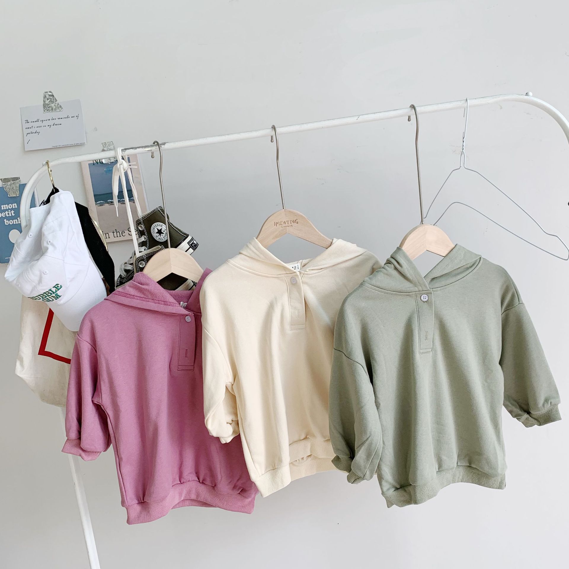 

INS New Designer Toddler Kids Boys Girls Hoodies Plain Front Buttons Pure Cotton Quality Korean Styles Candy Cute Child Hoodies