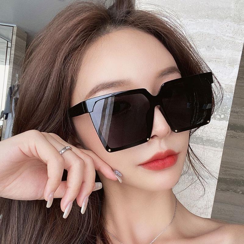 

Sunglasses WOENFEL Classic Gradient Rectangle Sun Glasses Women Men Vintage Retro Designer Travel Eyeglasses