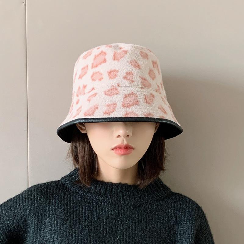 

Beanie/Skull Caps Leopard Bucket Hat Leather Brim Sunshade Basin, Khaki
