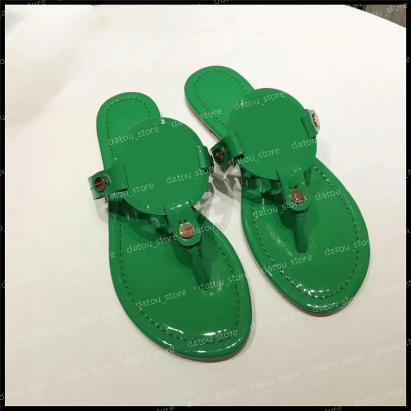 

Designers Women Sandals Luxurys Slides Womens Shoes Fashion Designers Flat Slides Flip Flops Platform Sandals Slippers Sandal With Box, Black