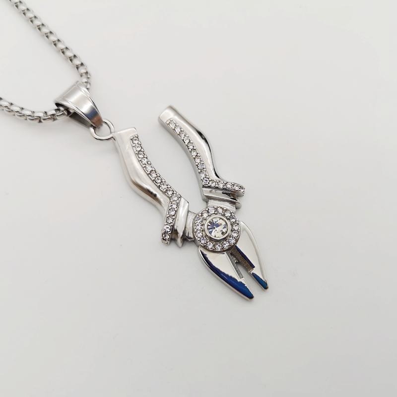 

Silver color Stainless steel pliers pendant necklace plumber tool CZ stones pincer pliers necklace creative fashion men jewelry