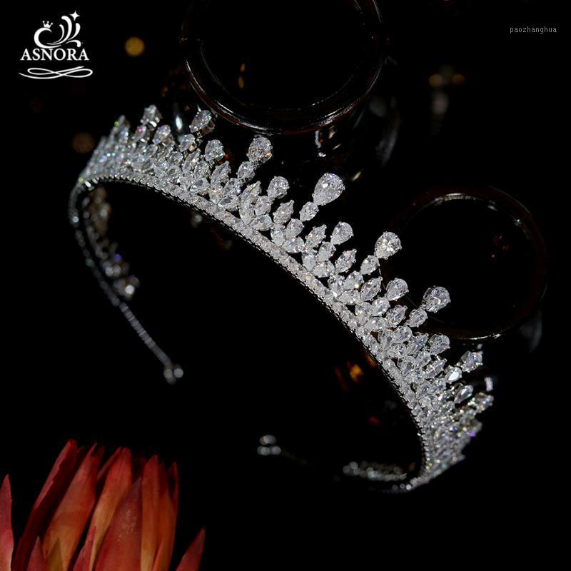 

Bridal Lengthened Headdress Is Made Of Water Drop Gemstones. Wedding Crown Tiaras A01083 Hair Clips & Barrettes, Golden;silver