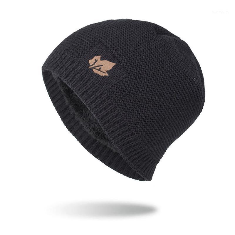 

1Pcs Unisex Men Women Simple Winter Down Headgear Solid Color Pile Cap Casual Earmuffs Keep Warm Hat For Adults sombrero1