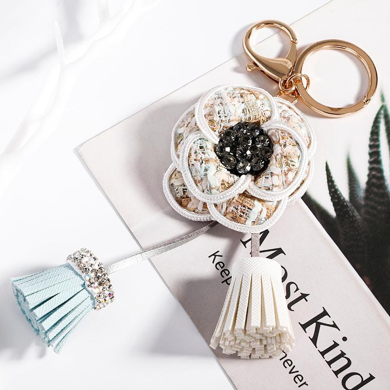 

Flower Key Chain Women Fashion Korean Tassel Keychain Crystal Key Chain For Women Bag Car Pendant Jewelry Gifts1