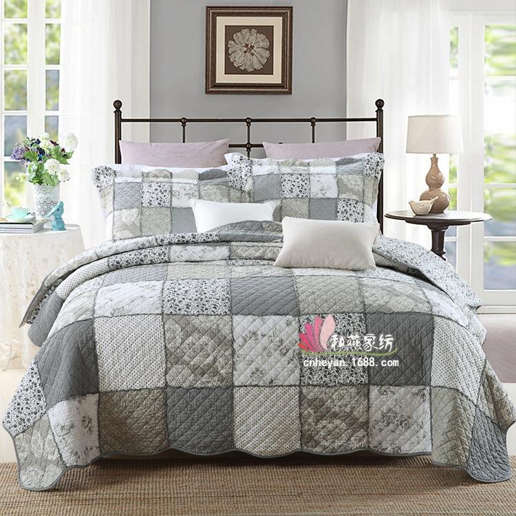 

Korean Block Quilted Bed Three-Piece Set, As pic