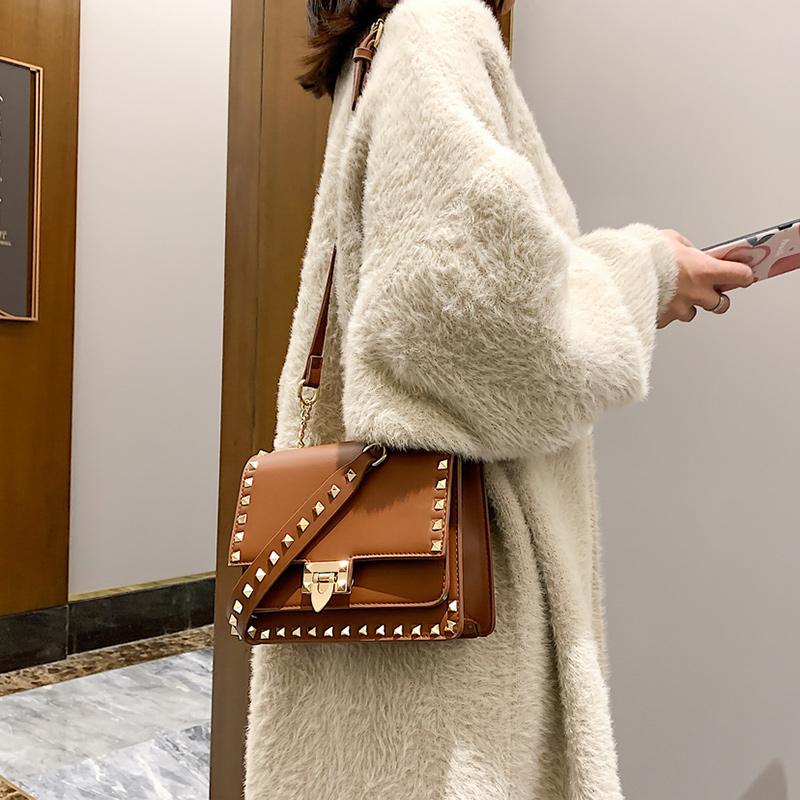 

Brand Designer Bag For Women 2021 New PU Leather Fashion Rivet Handbag Ladies Casual Shopping Dating Female Crossbody Bag Black