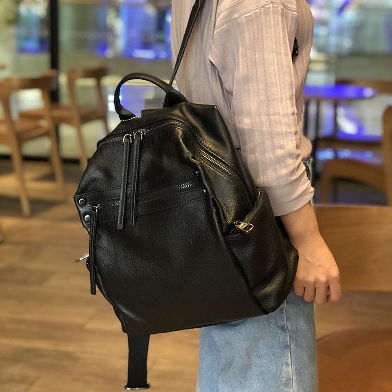 

AETOO 2021 Women Leather large Backpacks Vintage Female Shoulder Bag Travel Ladies Bagpack Mochilas School Bags For Girls Preppy