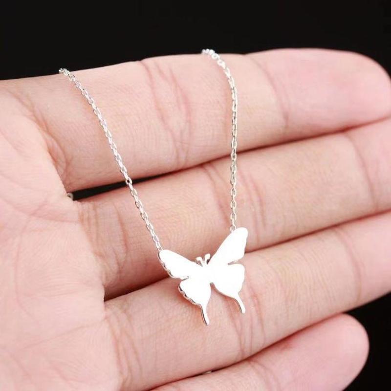 

1Pc 2020 Lovely Gold 1 Color Butterfly Necklace for Women Simple Insect Women Long Necklace Butterfly Party Gifts