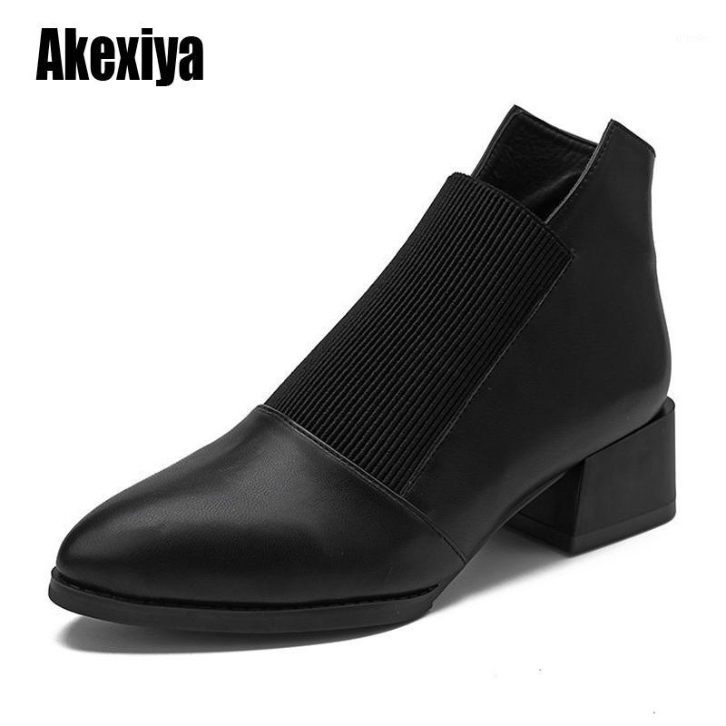 

2020 New Arrival Fashion Shoes Women Boots Elasticated Leather Ankle Boots Pointed Low Heel Female Sexy Shoes u9581, Suede