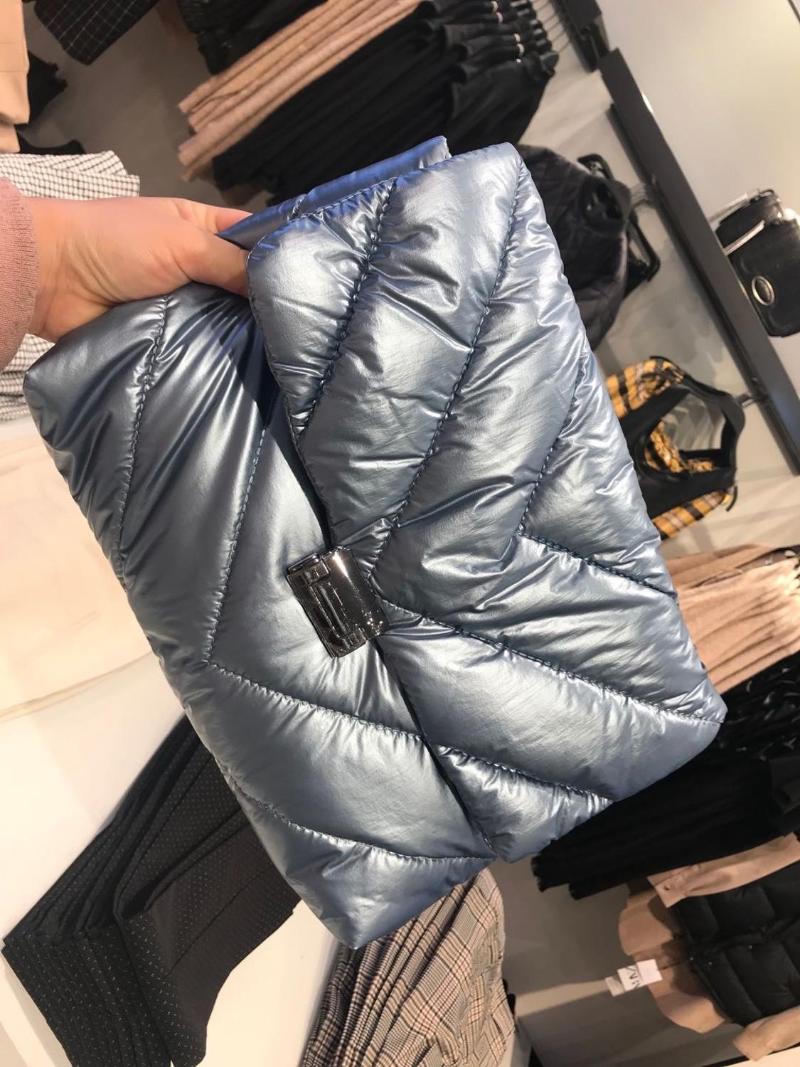 

Fashion Down Cotton Women Shoulder Bags Designer Silver Handbags Luxury Space Cotton Messenger Bag Female Large Capacity Totes, Black