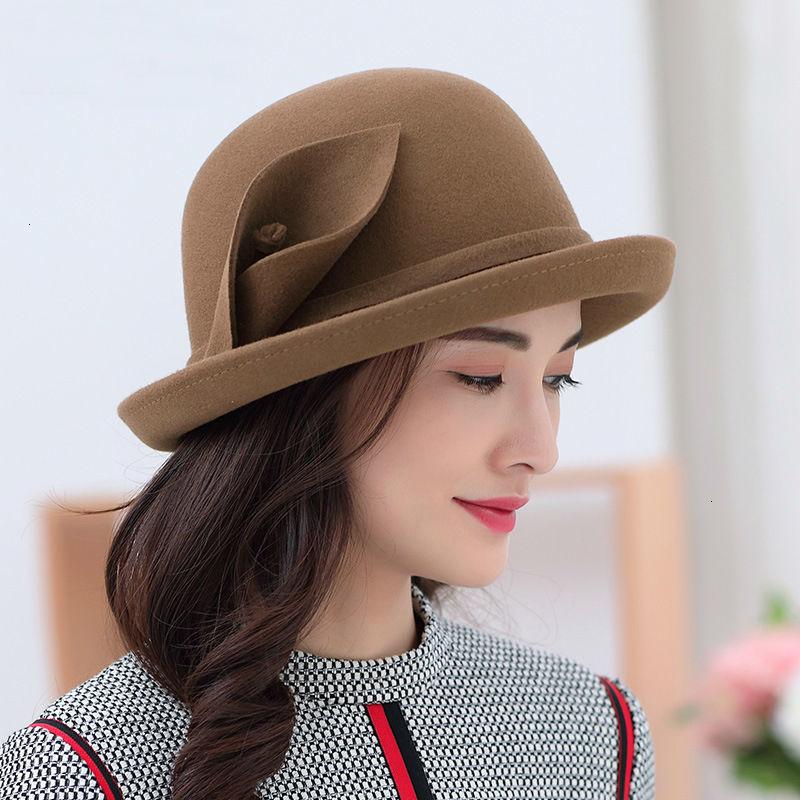 

Vintage Black Wool Felt Cloche Hat With Bowknot Up Turn Brim Bowler Winter Fedoras Ladies Asymmetric Beret Cap