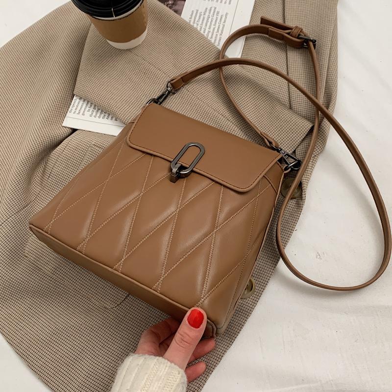 

Luxury Designer Shoulder Crossbody Messenger Bag 2021 Fashion Sac A Main Female Handbags Women's Bags Travel Purse High Quality, Black