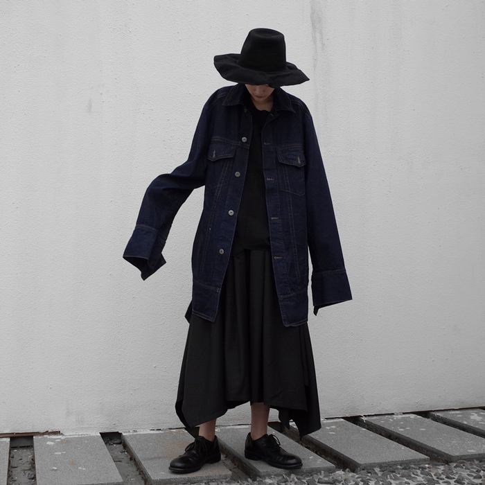 

2021 New Homemade Super Jeans with Long Sleeve Jacket Men Women. 2P15, Blue.