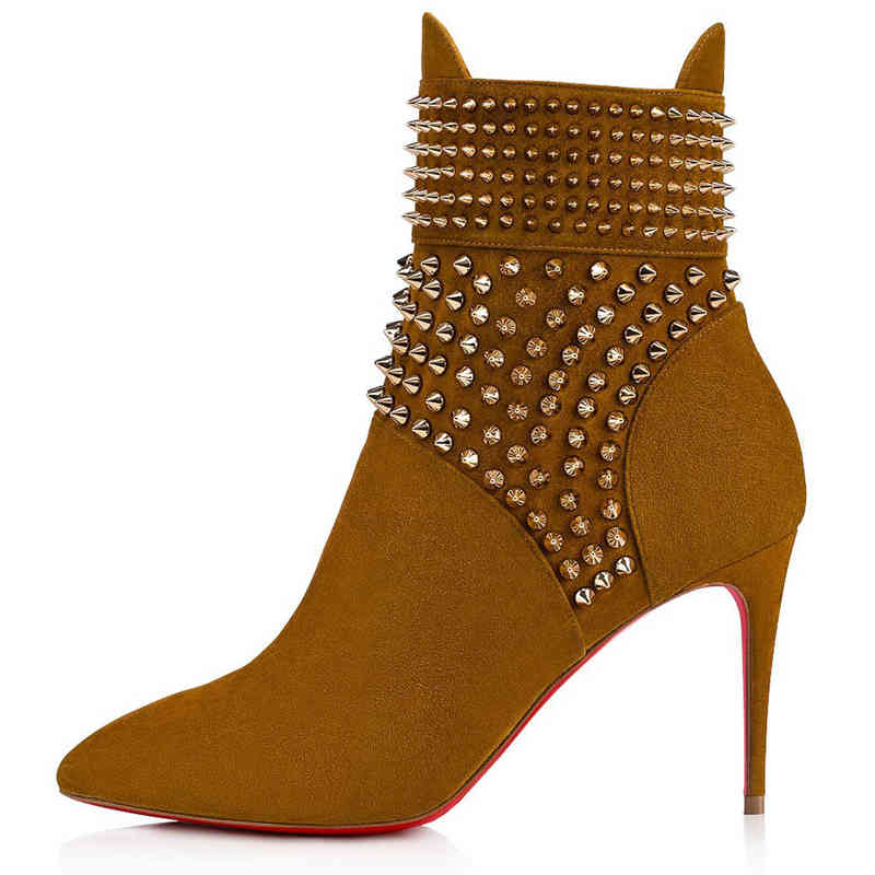 Botte de cheville d'hiver cloutée Noir Chaussures Femmes Chaussures à talons hauts Feuilles à talons hauts Cadre épais Talon épais Pumps Hongroii
