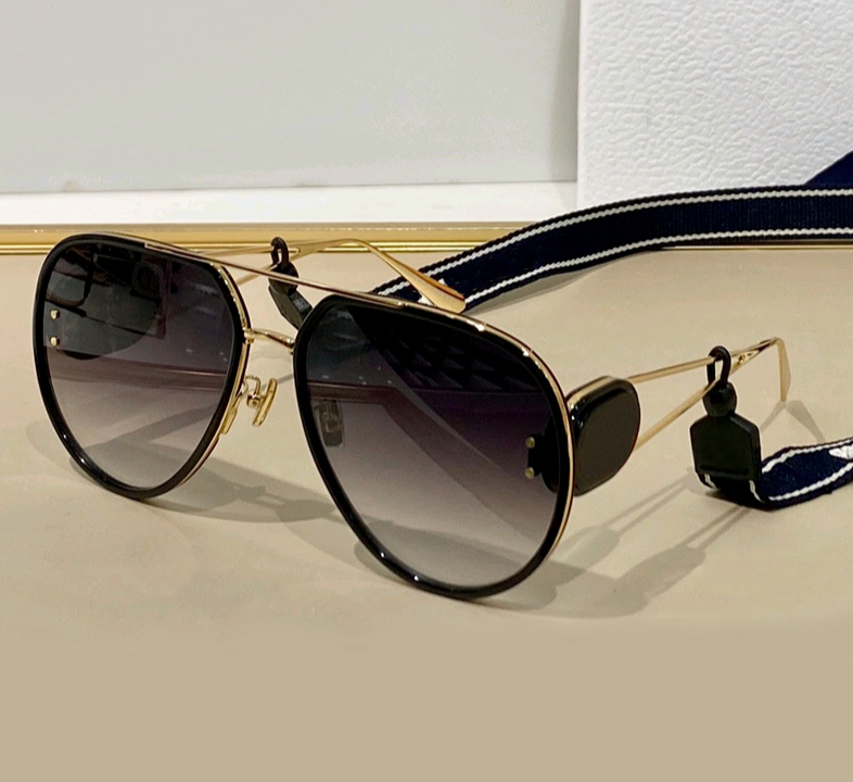 

Women Pilot Sunglasses Gold Black Frame Grey Gradient a1u Fashion Oversize Sunglasses for Summer Holiday Men with Box