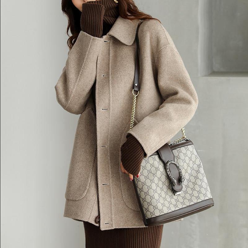 

Hong Kong style 2021 autumn and winter new woolen coat women long square collar Korean single-breasted woolen coat, Khaki