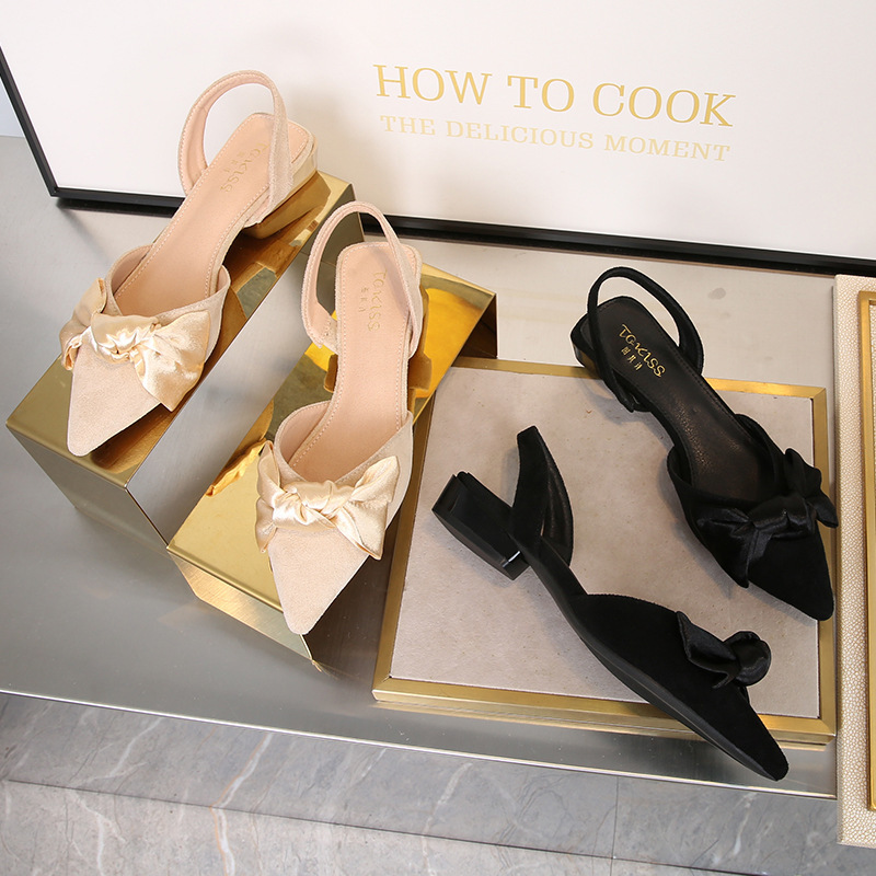 

2021 New Summer Sandals Pointed Toe-to-toe Shallow Mouth Comfortable Low Soft Ground Chunky Heel Big Butterfly Size 41- Large Fat Rc6l, Apricot