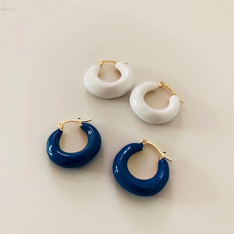 

AOMU 2021 Korea Mininalist White Blue Drip Glaze Geometric C Shape Earrings for Women Girls Party Jewelry Gifts