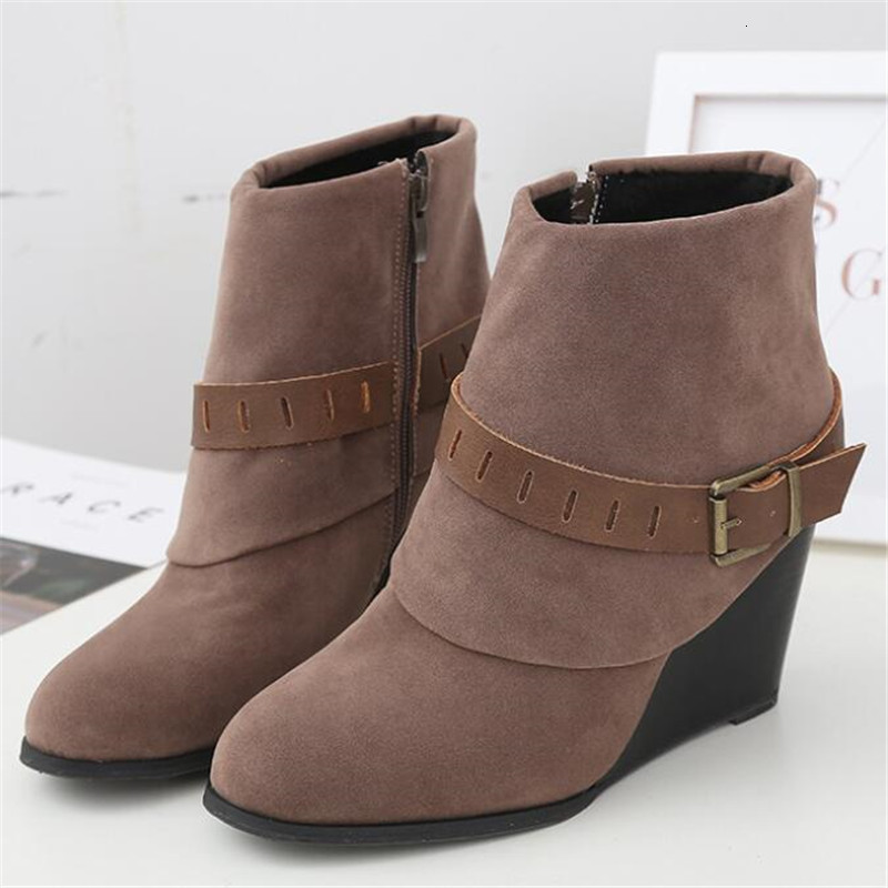 

Women's New 2021 Autumn Winter Leather Wedge High Heels Short Zipper Plus Size Riding Boots 4q2d, 610-02