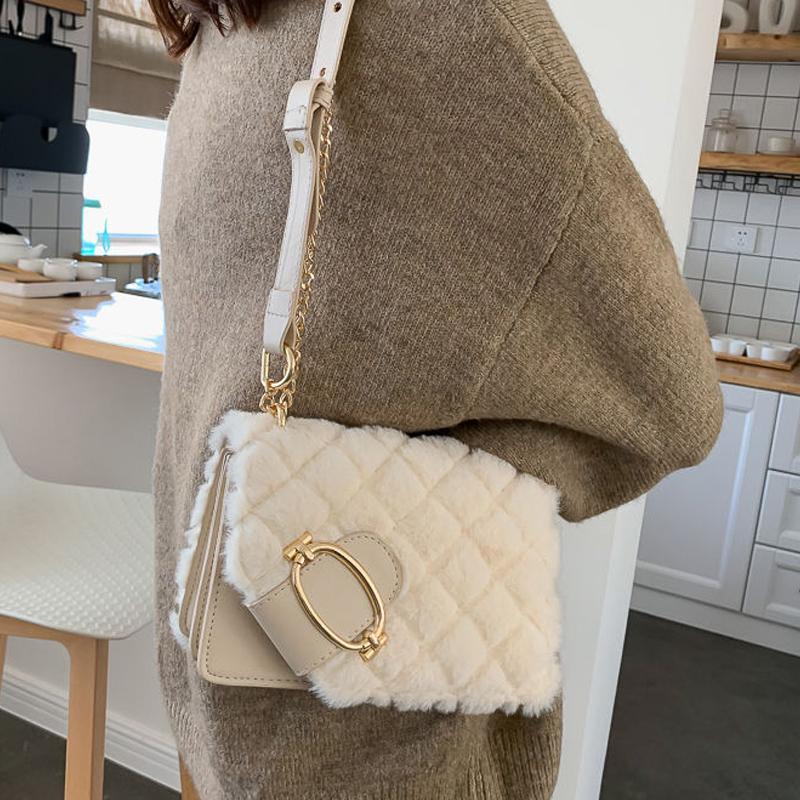 

Diamond Lattice Woman Handbag Elegant Shoulder Bag Fur Plush Luxury Designer Evening Purse Clutch Chain Sequins Zipper Pockets, Black