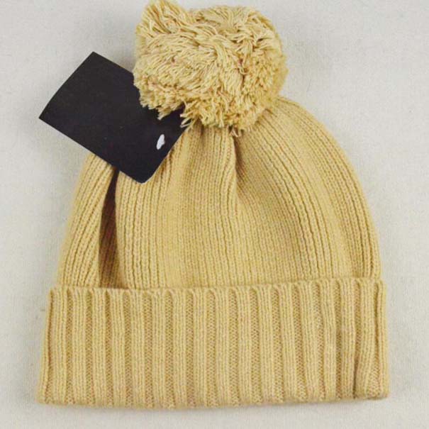 Fashion Embroidered Beanies Women Men Pom Pom Hat Skull Caps Designer Bonnet Autumn Winter Knitted Caps Warm Hats p28l Beanie for Gifts