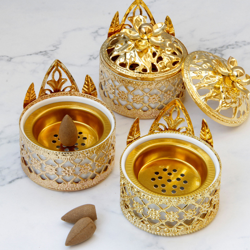 

Creative Golden Metal Ceramic Incense Burner with Cover Home Table Decoration