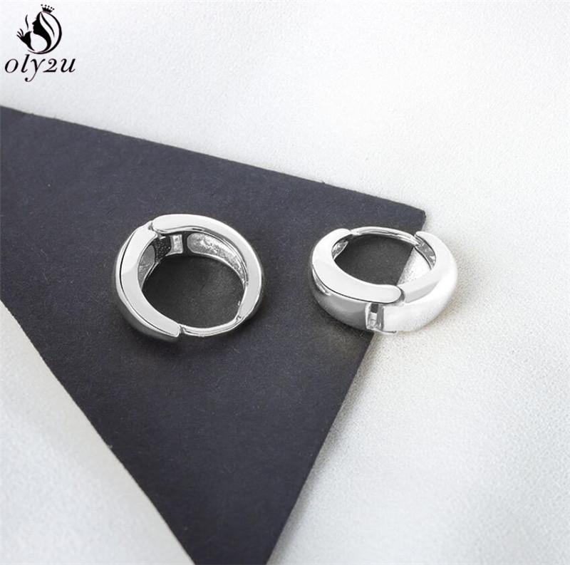 

Korean Statement Ear Bone Hoop Earrings for Women Small Geometric Buckle Round Circle Earring Hoops Kids Birthday Gift