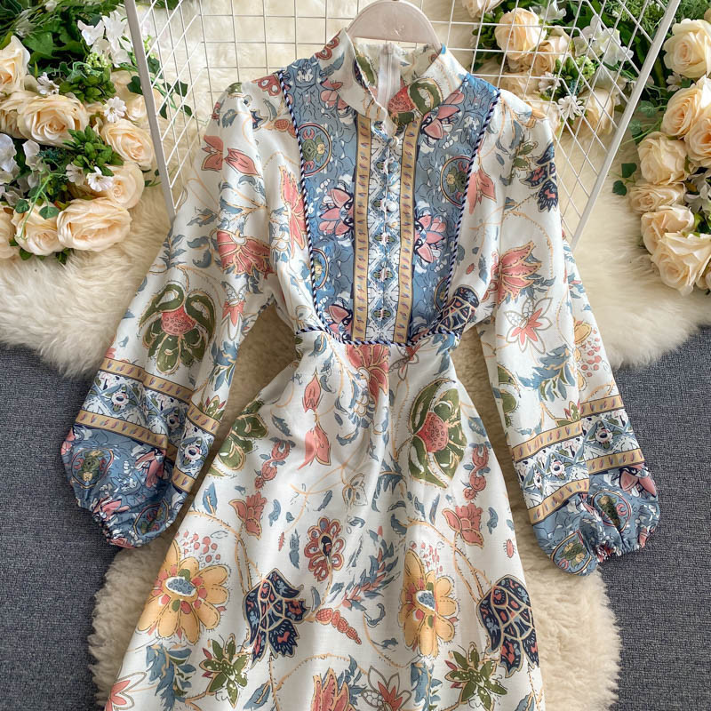 

2021 New Retro-court Style Printed Bubble Sleeve Robes Waist the Maxi Line These Elegant Turtlenecks Frilly Beach Vacation Dressed 83AD, Multi