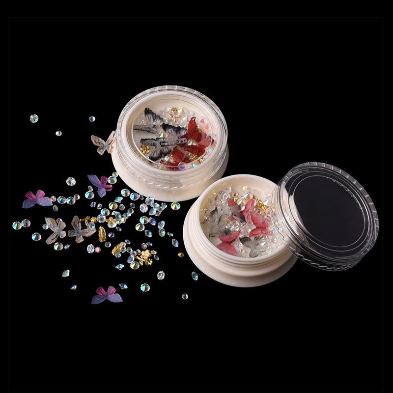 

1 box of new nail art 3D mixed butterfly nail art diamond jewelry butterfly