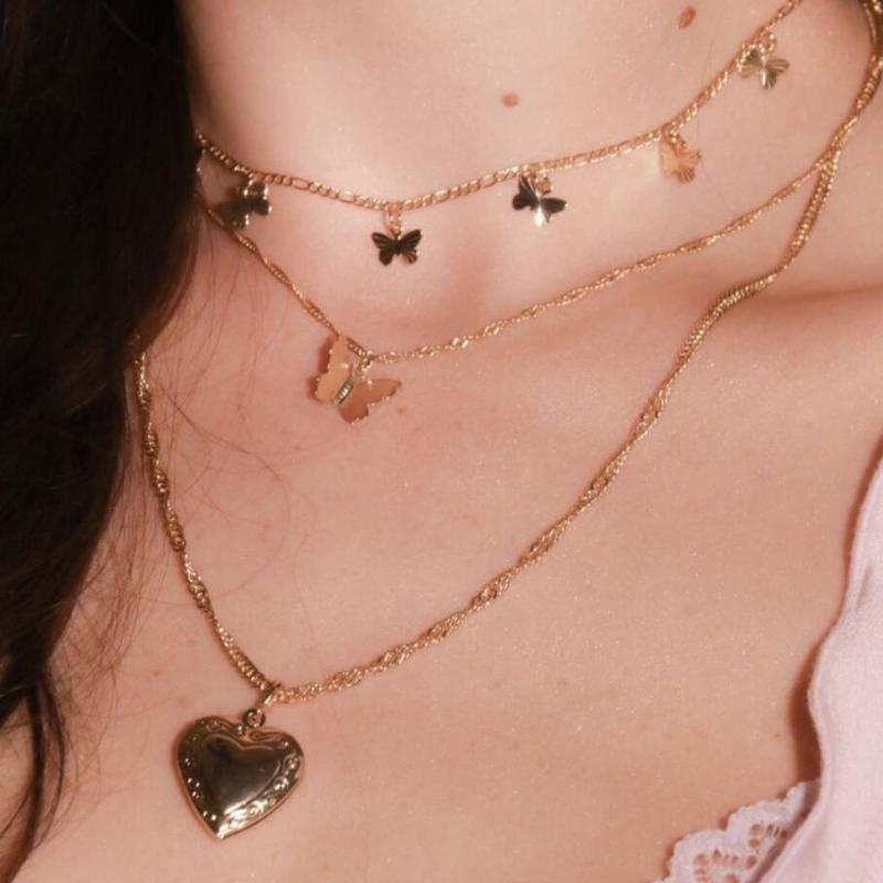 

Gold color Choker Necklace for women 3 Layers full butterfly Pendant Chain Necklaces & Pendants velvet chokers Fashion Jewelry
