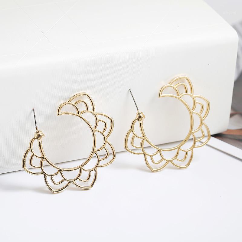 

Charm Yunkingdom Personalized Flower Big Hoop Earrings For Women Gold Color Fashion Jewelry Accessories1