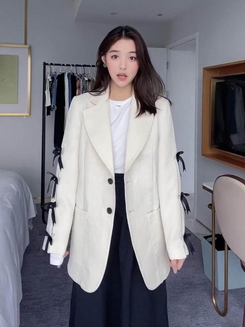 

2021 Women Autumn New White Full Casual Single-Breasted Suit Jacket All-match Commuter Solid Office Lady Blazer Women