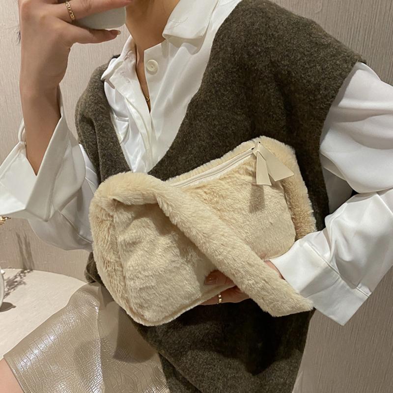 

Fashion Simple Design Women Soft Plush Hobos Shoulder Bags Winter Furry Ladies Clutch Purse Handbag Female Baguette Underarm Bag, Black