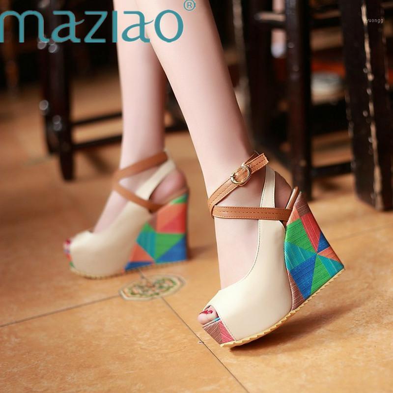 

2021 Cross-Strap Wedges Shoes Women Sandals Buckle Peep Toe Platform Shoes Summer Fashion Popular Hot Sale Summer Sandals MAZIAO1, Beige
