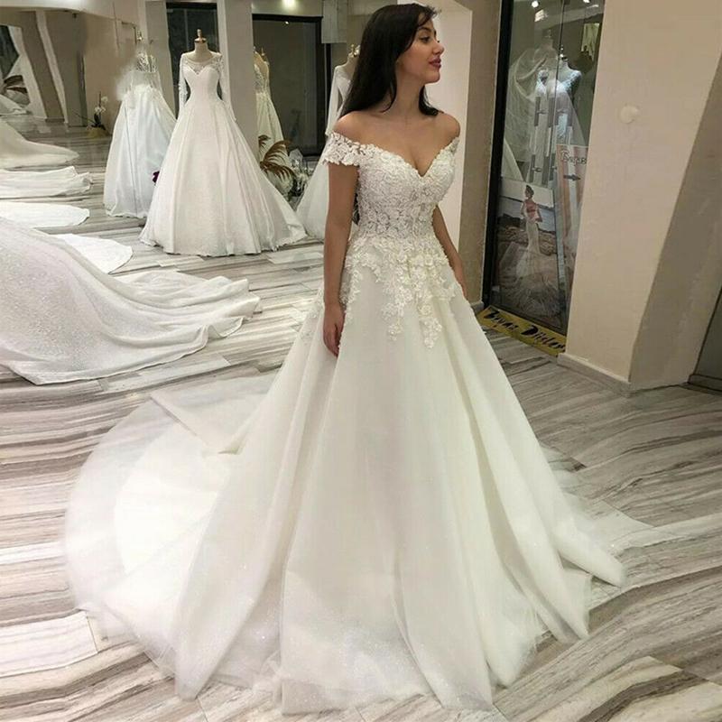 

Vintage Off Shoulder Lace Wedding Dresses with Appliques Sweep Train Cap Sleeves Lace Up Back Tulle Bridal Gowns robe de mariée, White