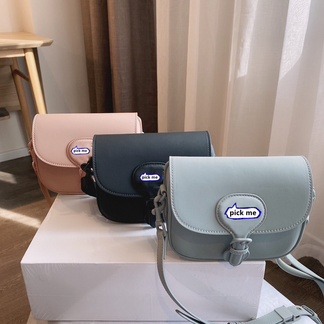 

2021 luxurys designers new women's fashion handbag shoulder bag Saddle Bag Girl lady messenger bags waist bags, Extra shipping fee