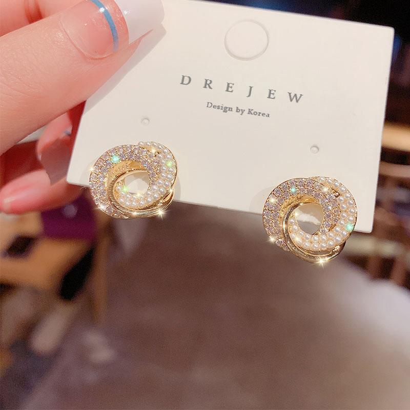 

Dangle & Chandelier Korean Earings Earrings Luxury Fashion Jewelry Ear Weights Stud Set Designer Wholesale