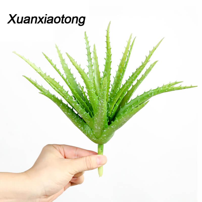 

Xuanxiaotong Green Plastic Aloe Artificial Plants Accessories for Home Garden Desktop Decor Plastic Succulents