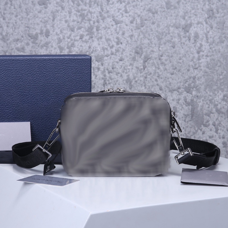

Bag Canvas Bags High Arrival New Bags Ladies Purses Men Women Message Quality Crossbody Shoulder Handbags Oblique Zipper Single Bag Ufncm