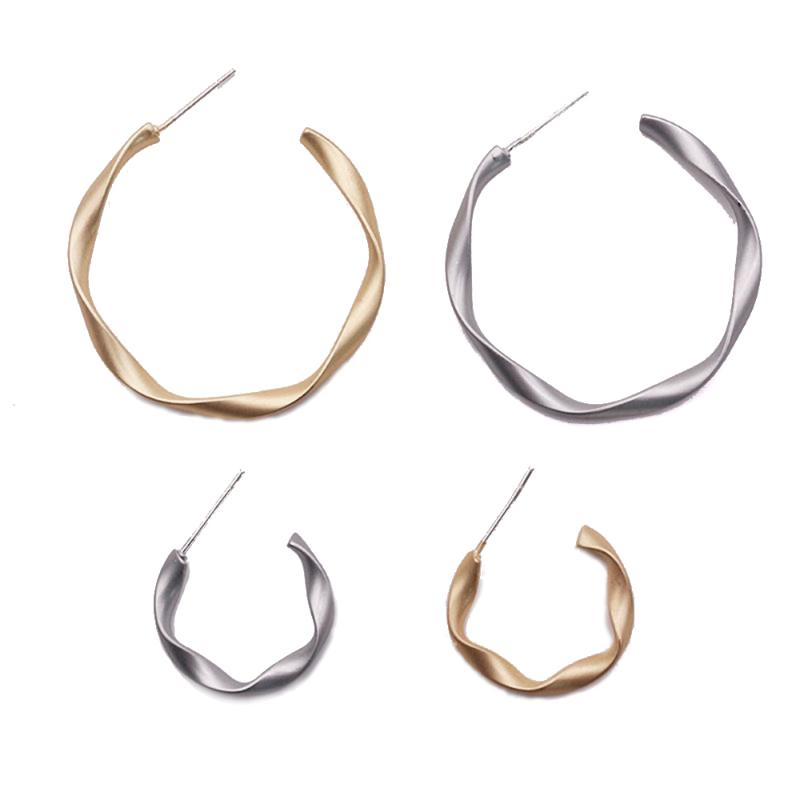 

2020 Hoop Earrings Women Gold/Silver/ Color Round Circle Earring Ear Ring drop Earrings Vintage Hoops Ear choker necklace